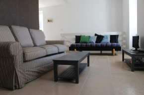 Appartement calm avec parking 10 mins à pied de centre